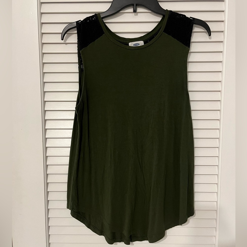 Old Navy Olive Black Lace Top